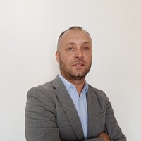 contacts/Dragan-Lukic