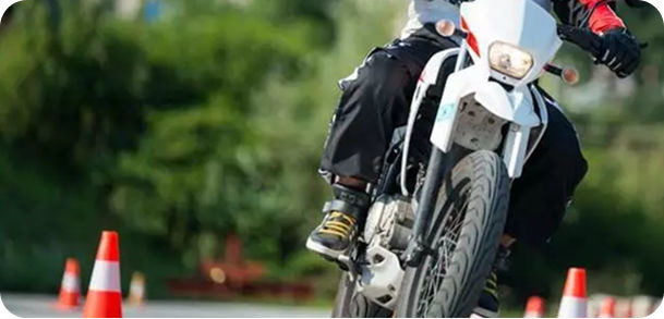 darilni-boni/motor-bb